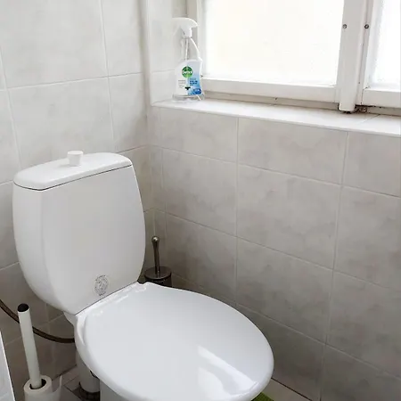 Just 3 Min Walk Old Town Center Private B