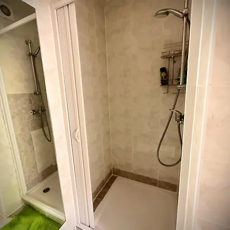 Just 3 Min Walk Old Town Center Private B Privat bolig *