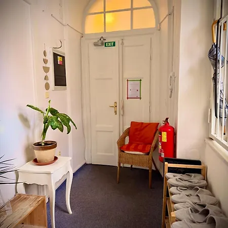 Just 3 Min Walk Old Town Center Private B *