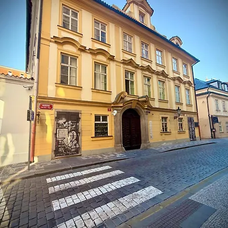Just 3 Min Walk Old Town Center Private B Prag