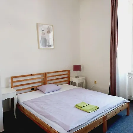Just 3 Min Walk Old Town Center Private B פראג